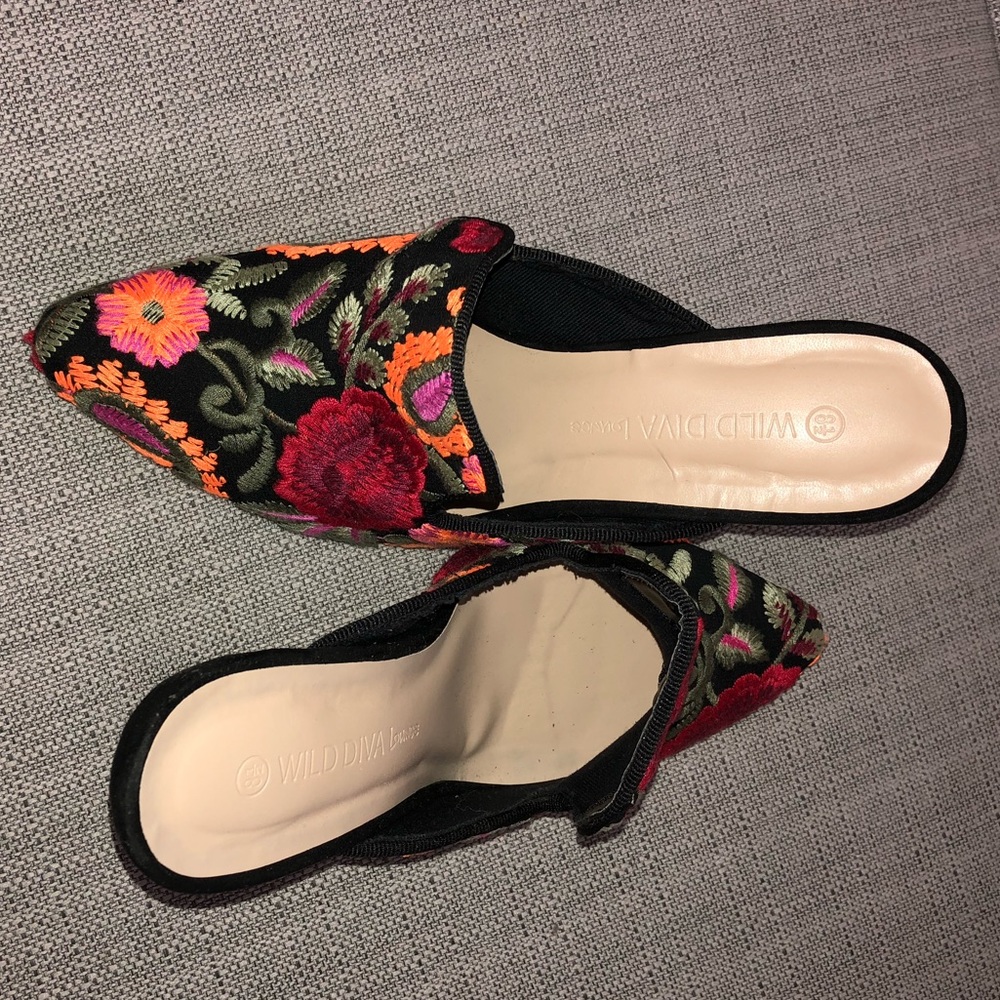 Akira Embroidered Heeled Mules